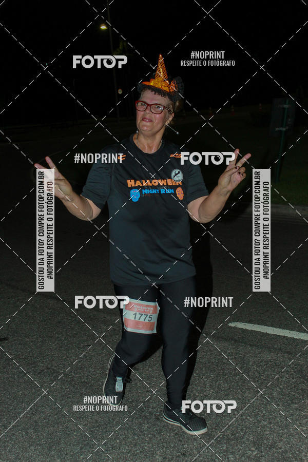 Buy your photos of the eventHalloween Run on Fotop