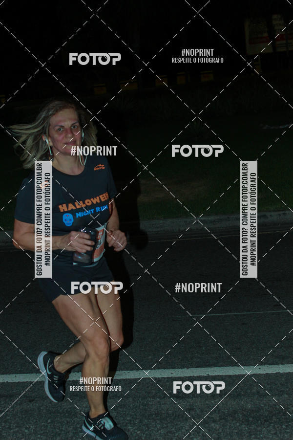 Buy your photos of the eventHalloween Run on Fotop
