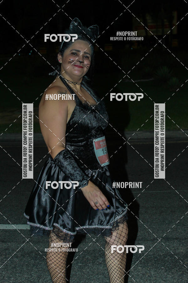 Buy your photos of the eventHalloween Run on Fotop