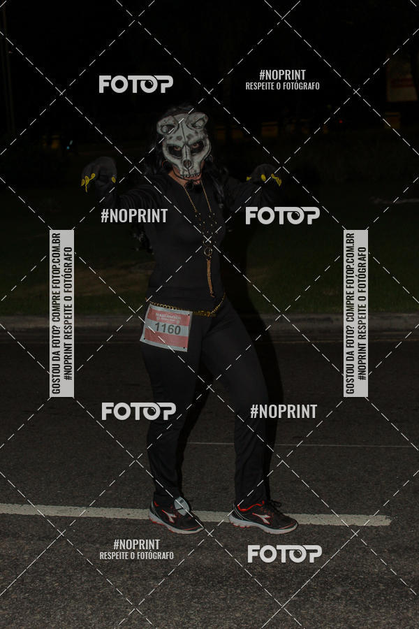 Buy your photos of the eventHalloween Run on Fotop