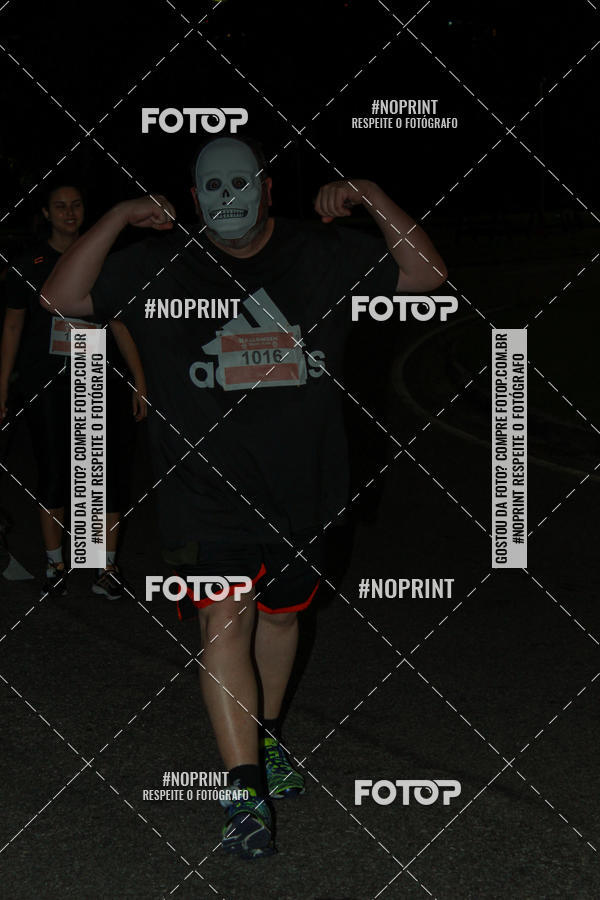 Buy your photos of the eventHalloween Run on Fotop