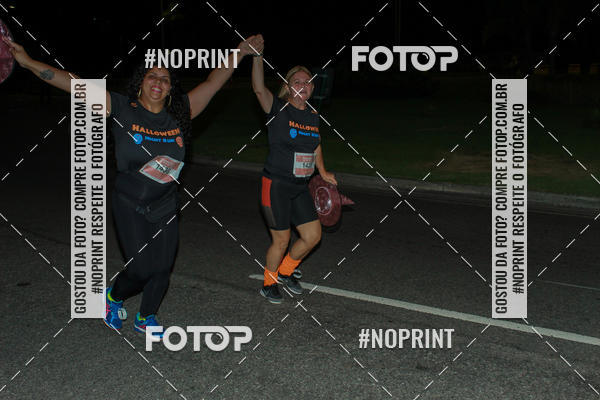 Buy your photos of the eventHalloween Run on Fotop