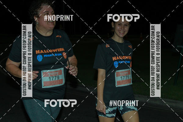 Buy your photos of the eventHalloween Run on Fotop