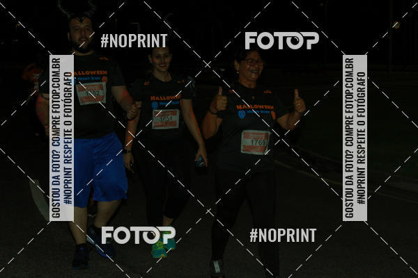 Buy your photos of the eventHalloween Run on Fotop