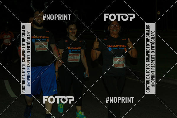 Buy your photos of the eventHalloween Run on Fotop