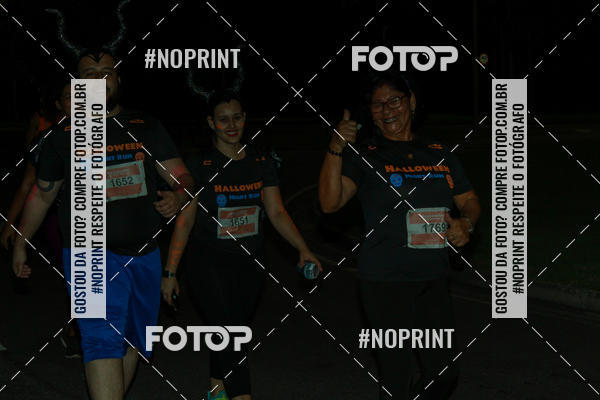 Buy your photos of the eventHalloween Run on Fotop