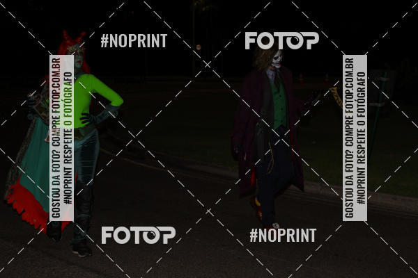 Buy your photos of the eventHalloween Run on Fotop