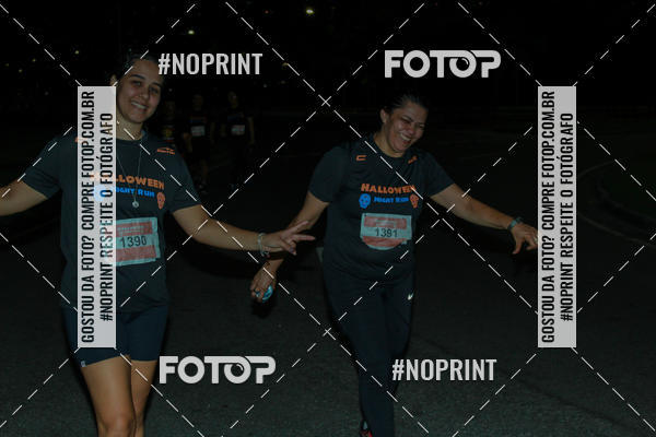 Buy your photos of the eventHalloween Run on Fotop