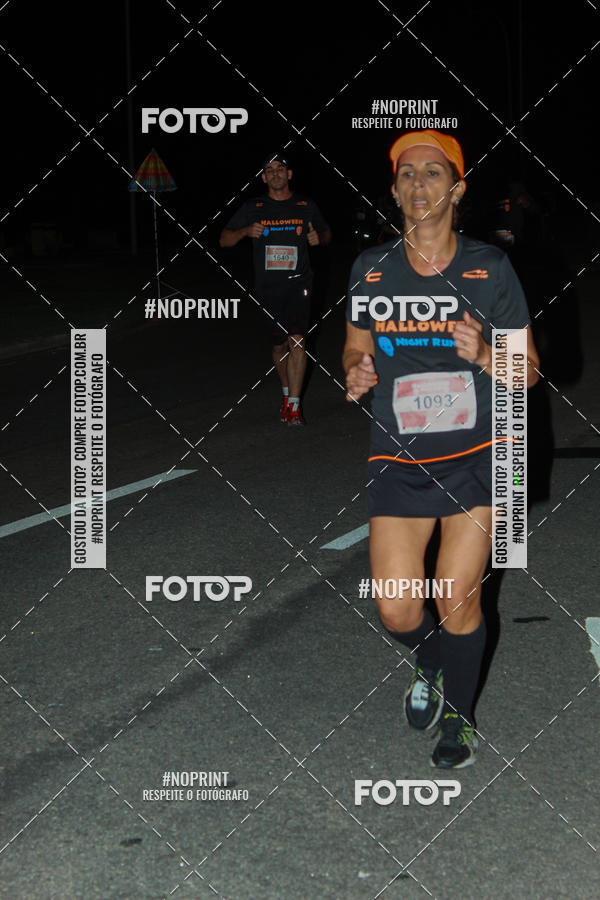 Buy your photos of the eventHalloween Run on Fotop