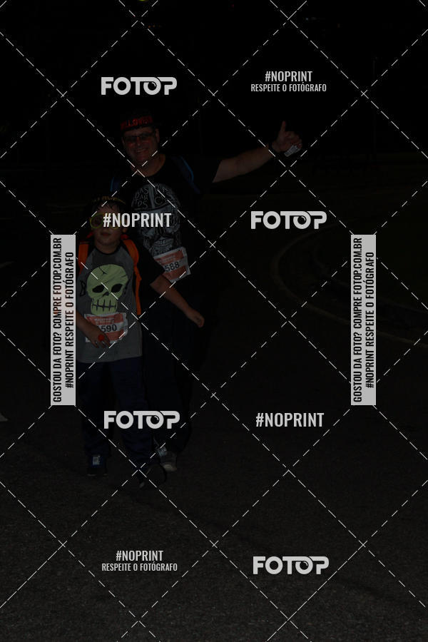 Buy your photos of the eventHalloween Run on Fotop