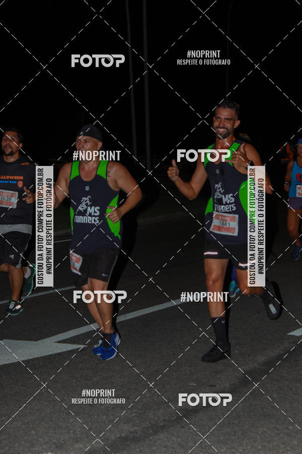 Buy your photos of the eventHalloween Run on Fotop