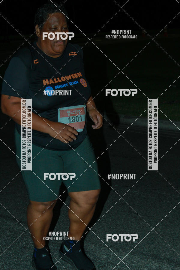 Buy your photos of the eventHalloween Run on Fotop