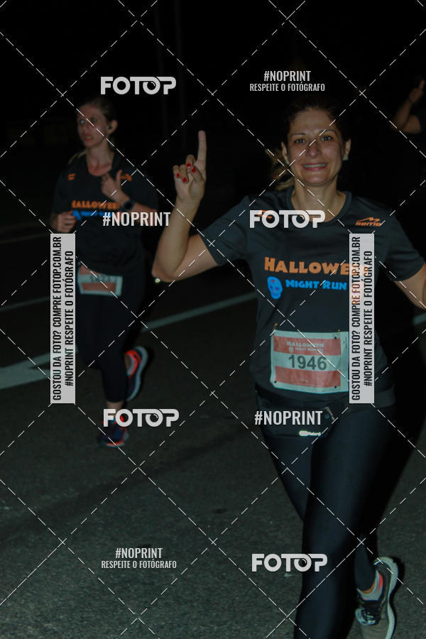 Buy your photos of the eventHalloween Run on Fotop