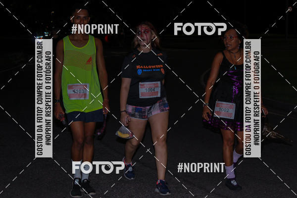 Buy your photos of the eventHalloween Run on Fotop