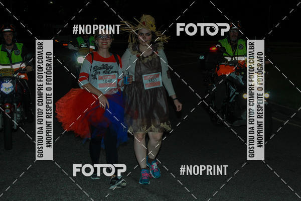 Buy your photos of the eventHalloween Run on Fotop