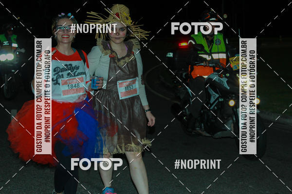 Buy your photos of the eventHalloween Run on Fotop
