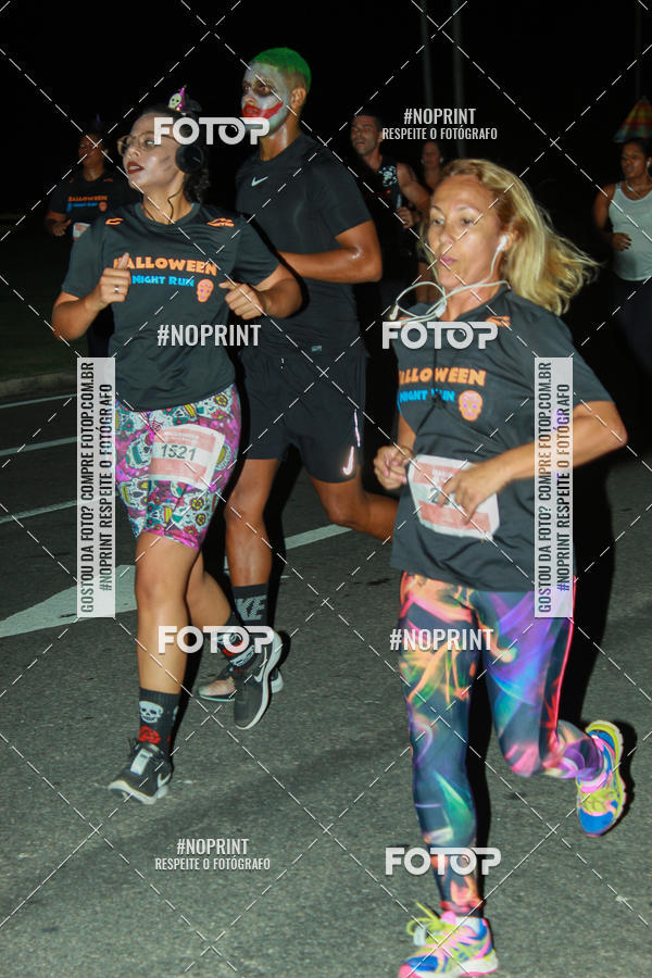 Buy your photos of the eventHalloween Run on Fotop