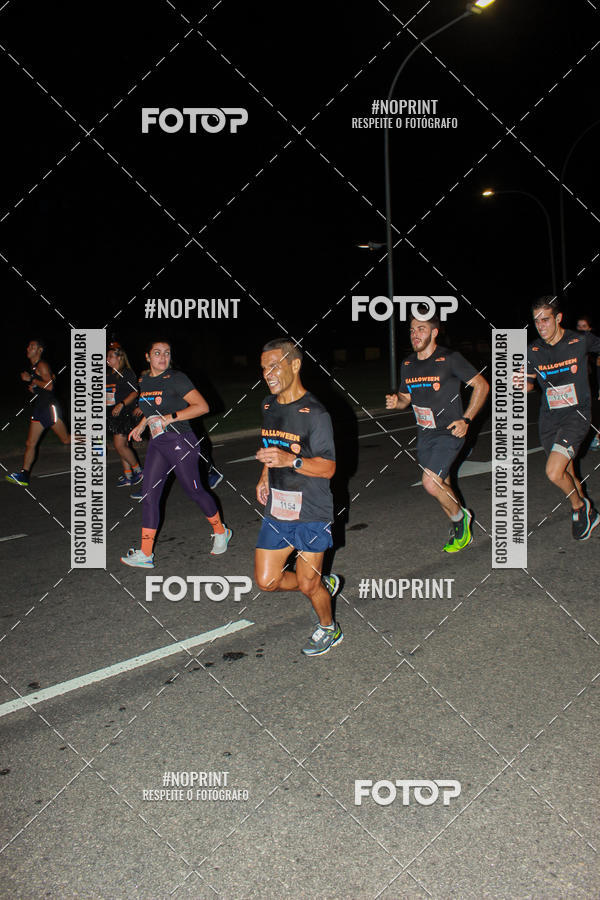 Buy your photos of the eventHalloween Run on Fotop