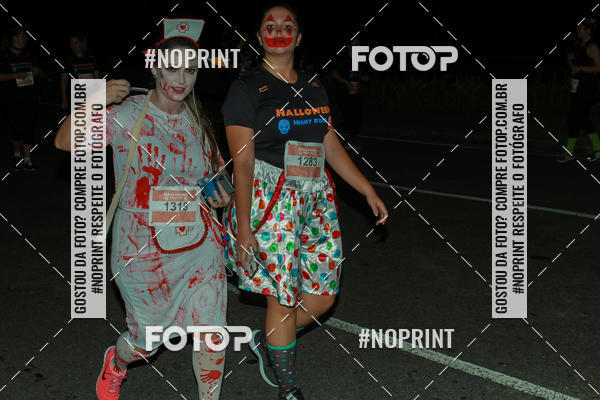 Buy your photos of the eventHalloween Run on Fotop
