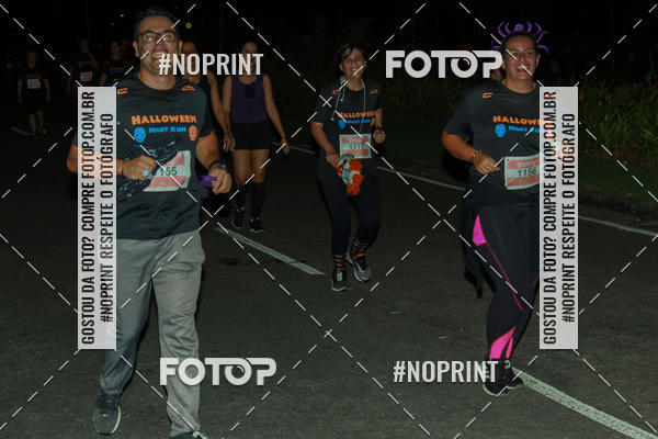 Buy your photos of the eventHalloween Run on Fotop