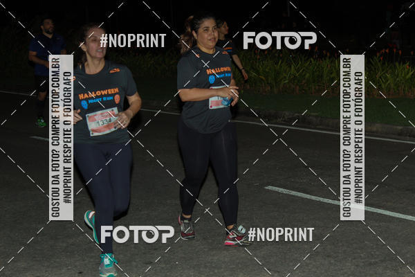 Buy your photos of the eventHalloween Run on Fotop