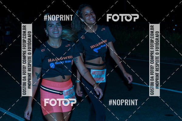 Buy your photos of the eventHalloween Run on Fotop