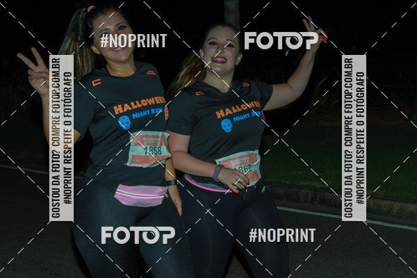 Buy your photos of the eventHalloween Run on Fotop