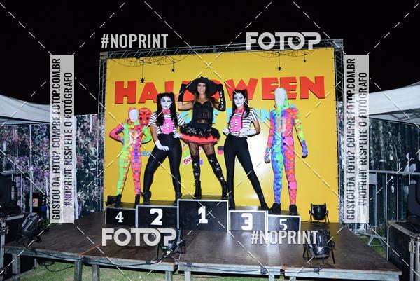 Buy your photos of the eventHalloween Run on Fotop