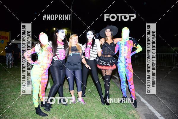Buy your photos of the eventHalloween Run on Fotop
