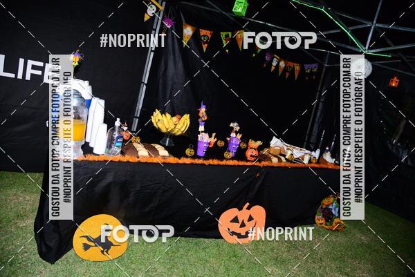 Buy your photos of the eventHalloween Run on Fotop