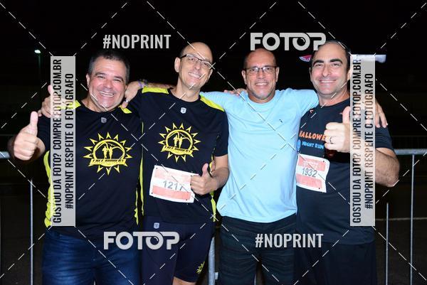 Buy your photos of the eventHalloween Run on Fotop