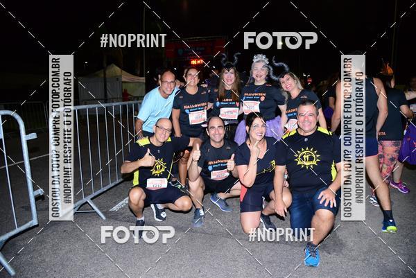 Buy your photos of the eventHalloween Run on Fotop