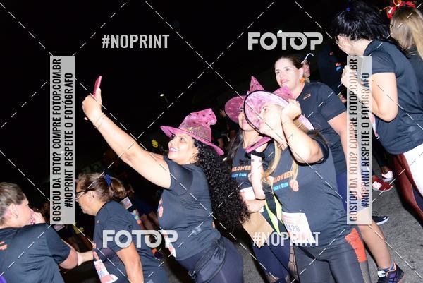Buy your photos of the eventHalloween Run on Fotop