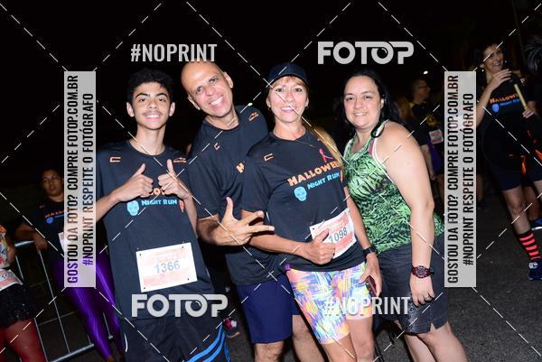 Buy your photos of the eventHalloween Run on Fotop