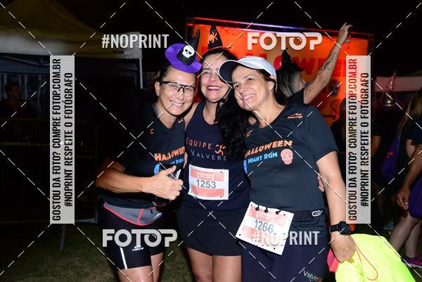 Buy your photos of the eventHalloween Run on Fotop