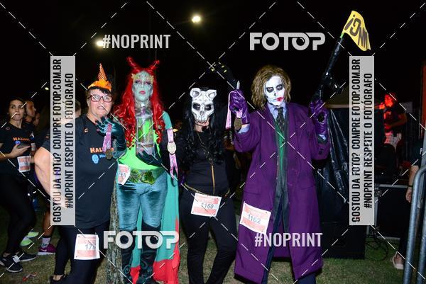Buy your photos of the eventHalloween Run on Fotop