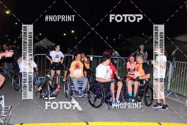 Buy your photos of the eventHalloween Run on Fotop