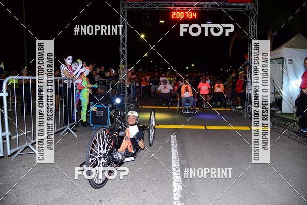 Buy your photos of the eventHalloween Run on Fotop