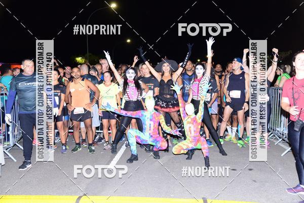 Buy your photos of the eventHalloween Run on Fotop
