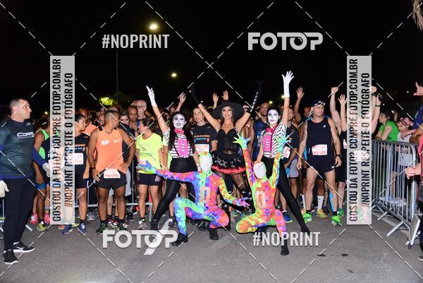 Buy your photos of the eventHalloween Run on Fotop
