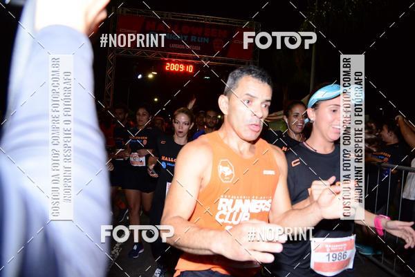 Buy your photos of the eventHalloween Run on Fotop