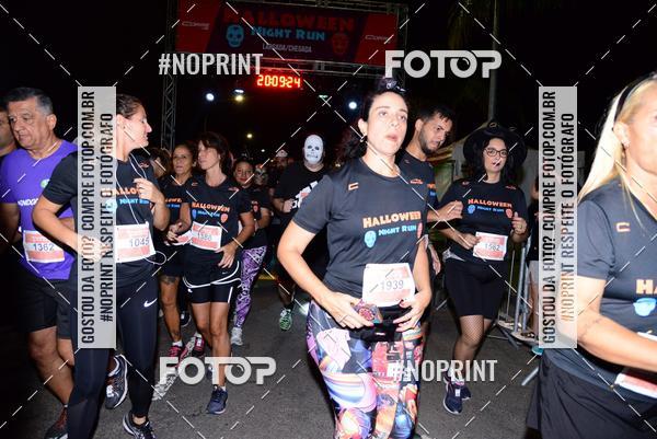 Buy your photos of the eventHalloween Run on Fotop