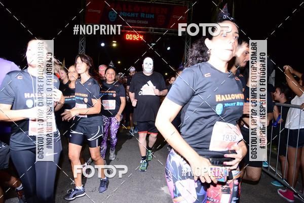 Buy your photos of the eventHalloween Run on Fotop