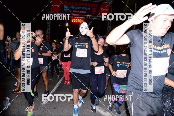 Buy your photos of the eventHalloween Run on Fotop