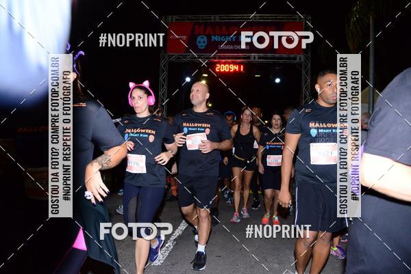 Buy your photos of the eventHalloween Run on Fotop