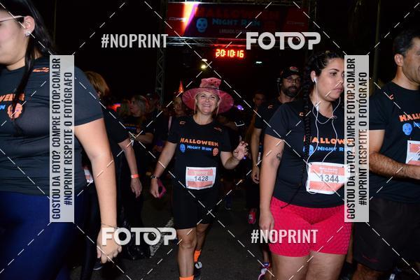 Buy your photos of the eventHalloween Run on Fotop