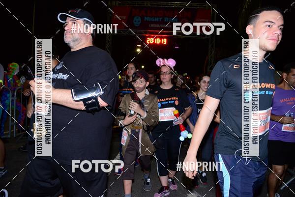 Buy your photos of the eventHalloween Run on Fotop
