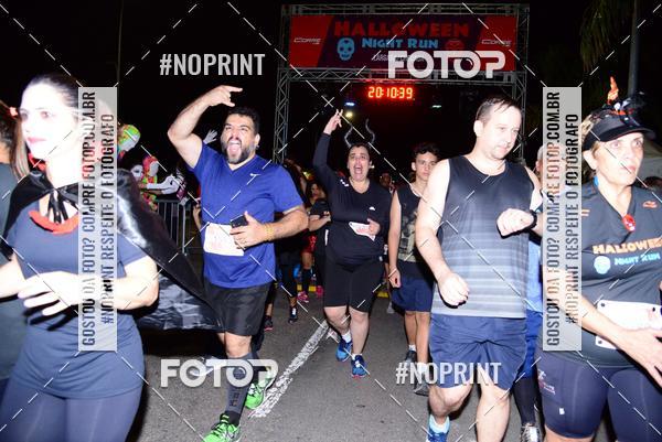Buy your photos of the eventHalloween Run on Fotop