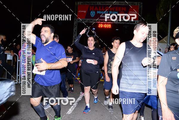 Buy your photos of the eventHalloween Run on Fotop