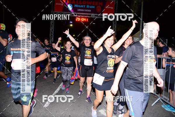 Buy your photos of the eventHalloween Run on Fotop